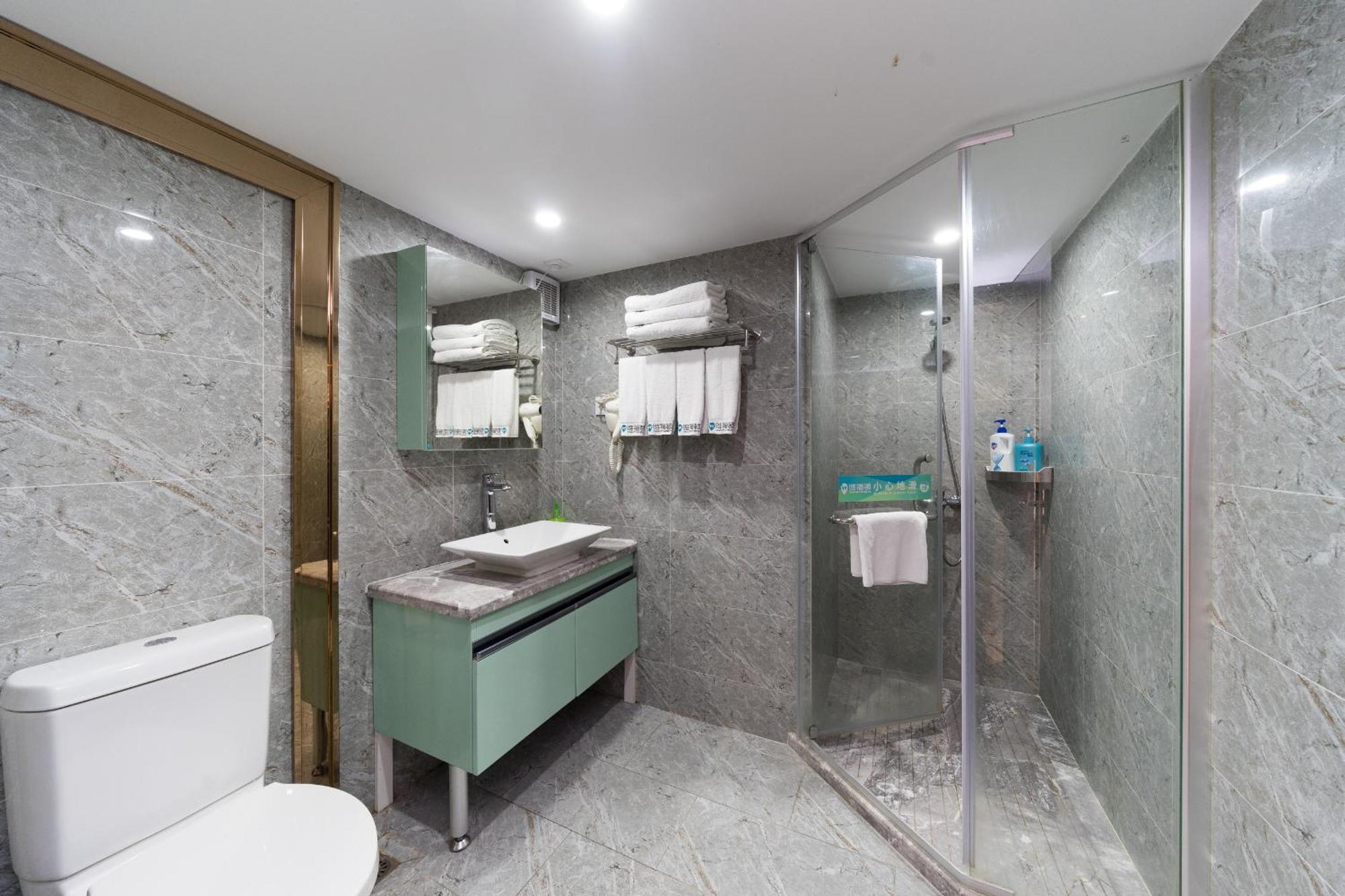 Waifiden Duplex Hotel Apartment Zhongyong Jinyu Branch-Free Shuttle Bus During The Canton Fair Exteriör bild