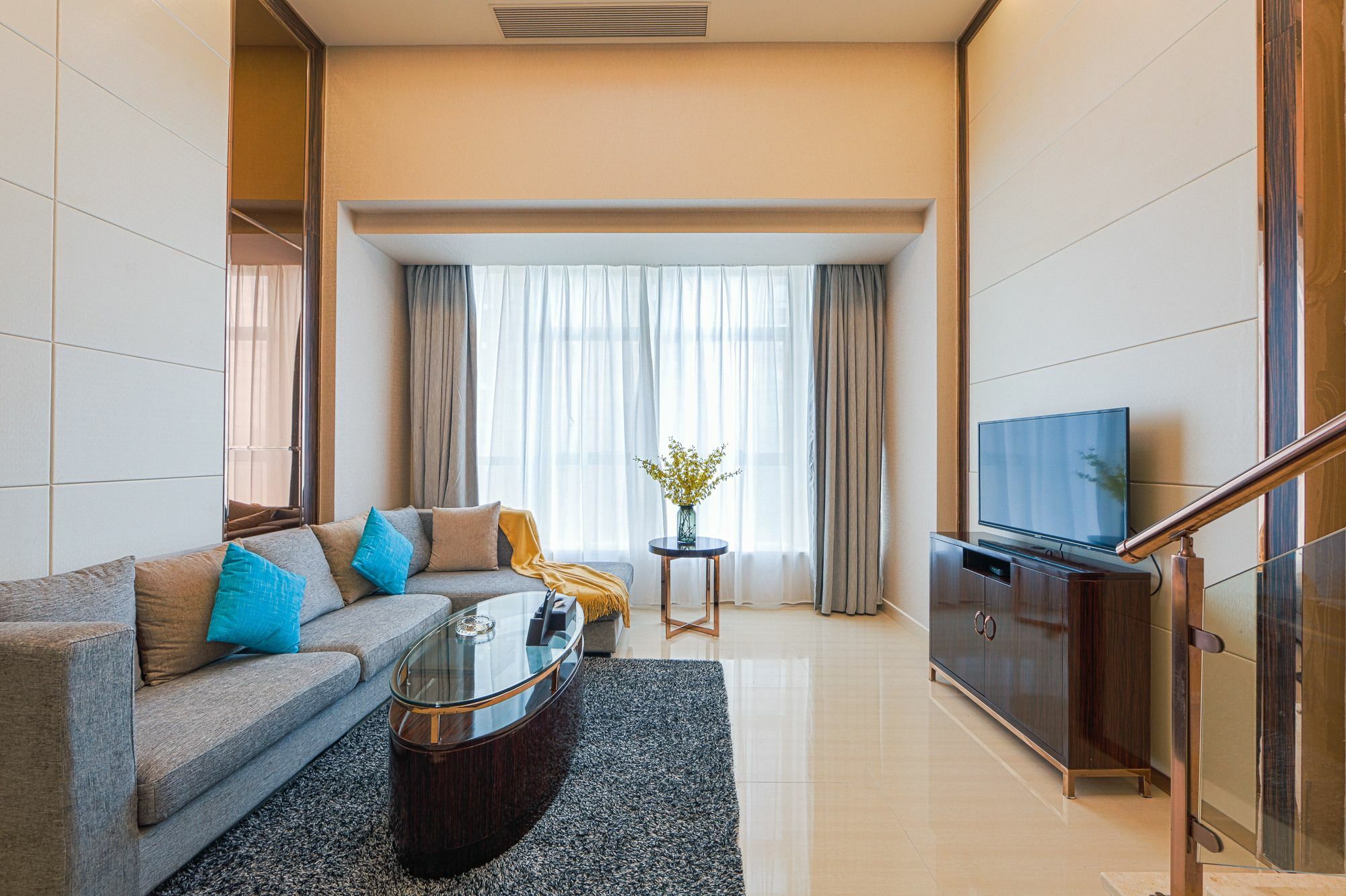 Waifiden Duplex Hotel Apartment Zhongyong Jinyu Branch-Free Shuttle Bus During The Canton Fair Exteriör bild